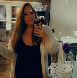 Meet your Posher, Kimberly